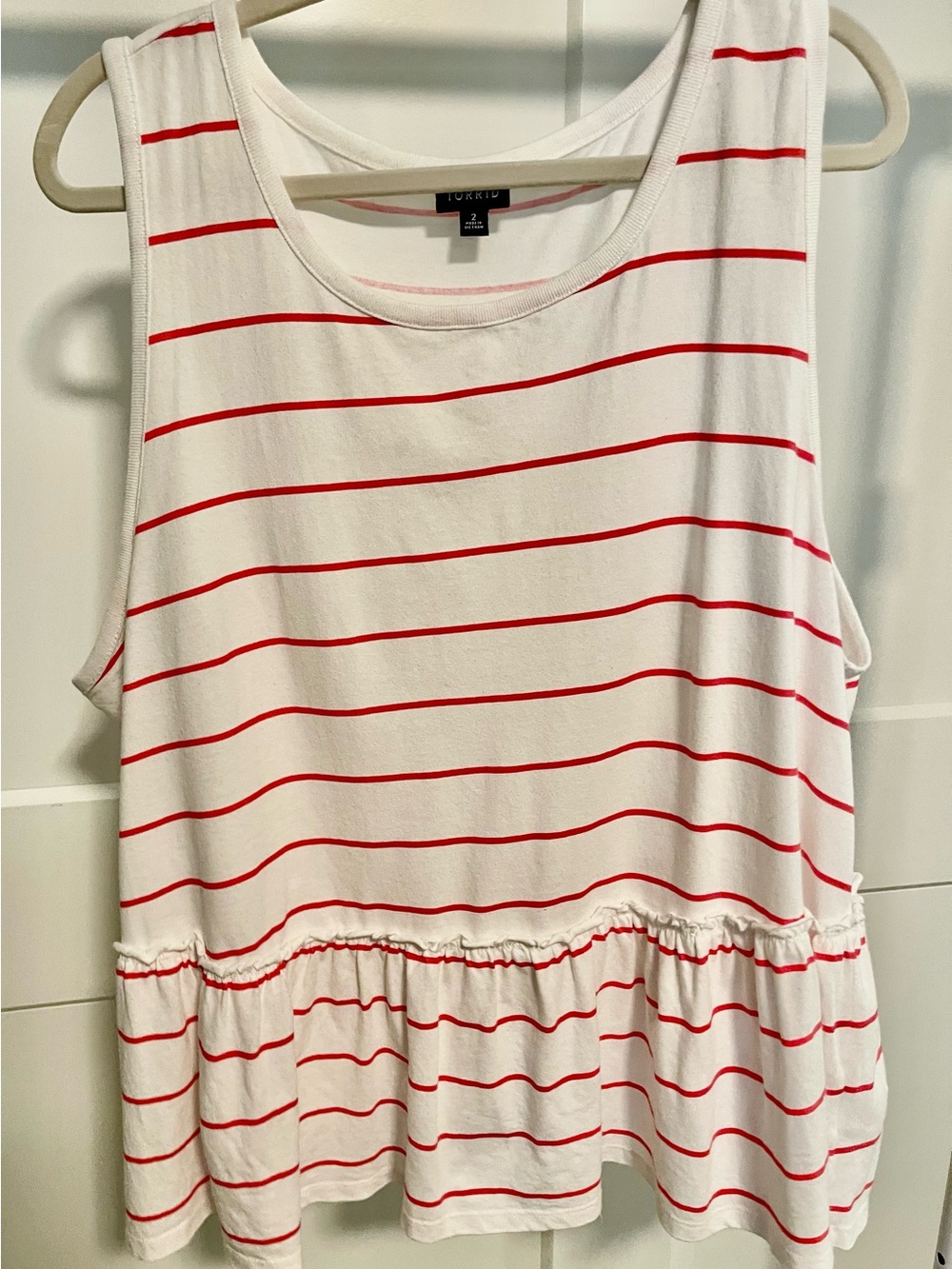 Torrid Peplum Tank Top Size 2 White Pink Stripe Sleeveless Ruffle Hem